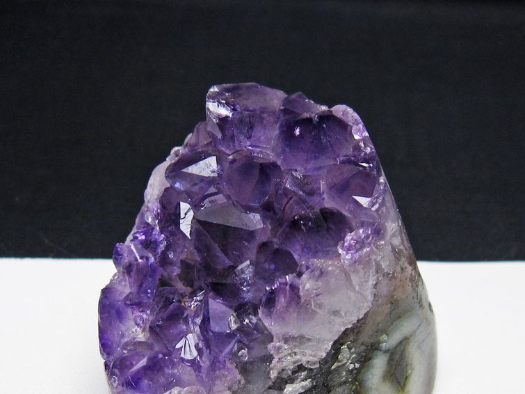 アメジスト クラスター ウルグアイ産 アメジスト 原石 amethyst 一点物 172-4221