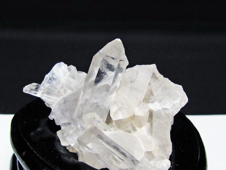 水晶 クラスター マダガスカル産 台座付属 一点物 172-4282
