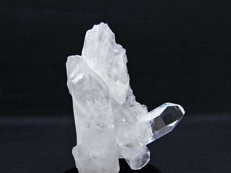 水晶 クラスター マダガスカル産 台座付属 水晶 原石 一点物 172-4302