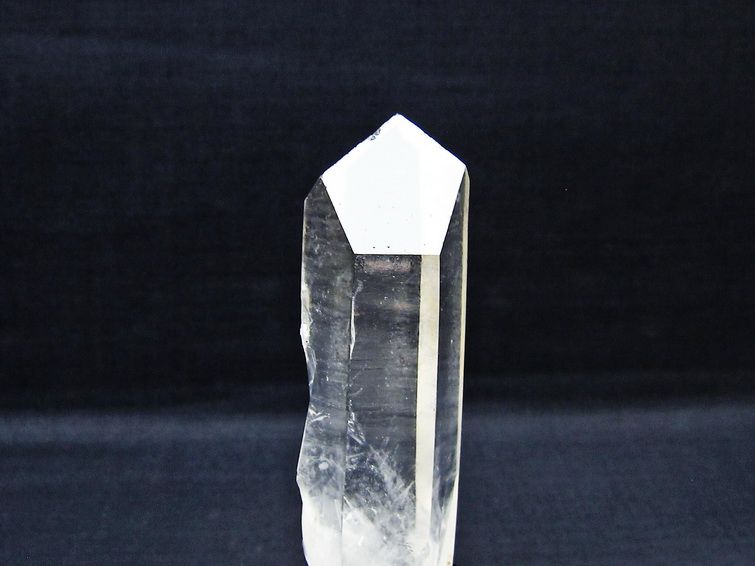 水晶 クラスター マダガスカル産 台座付属 水晶 原石 一点物 172-4339
