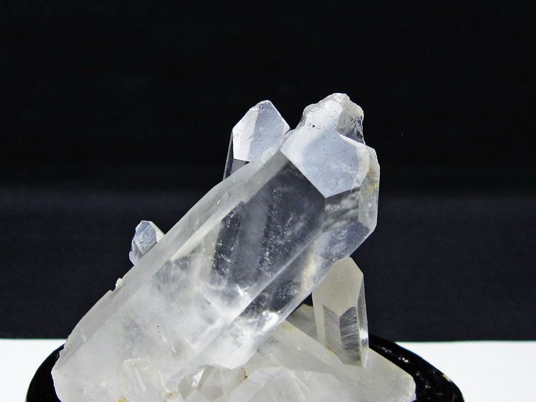 水晶 クラスター マダガスカル産 台座付属 水晶 原石 一点物 172-4353