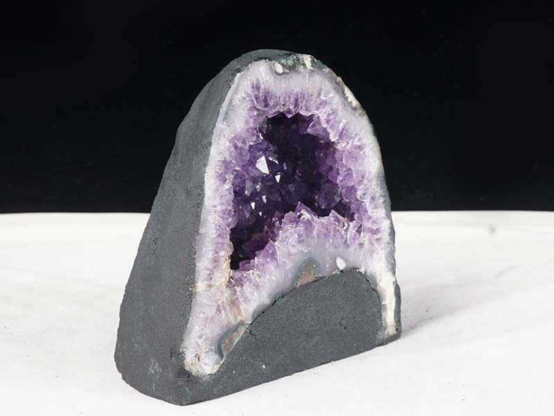 2.4Kg アメジストドーム ブラジル産 原石 置物 amethyst アメジストカペーラ アメジスト ドーム 一点物 174-1832