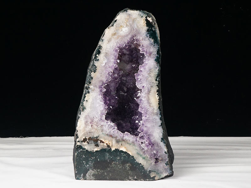 6.5Kg アメジストドーム ブラジル産 原石 置物 アメジスト ドーム amethyst ジオード 一点物 174-1844