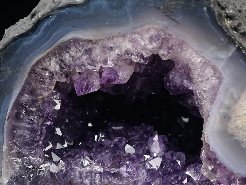 4.4Kg アメジストドーム ブラジル産 原石 置物 アメジスト ドーム amethyst ジオード 一点物 174-1846