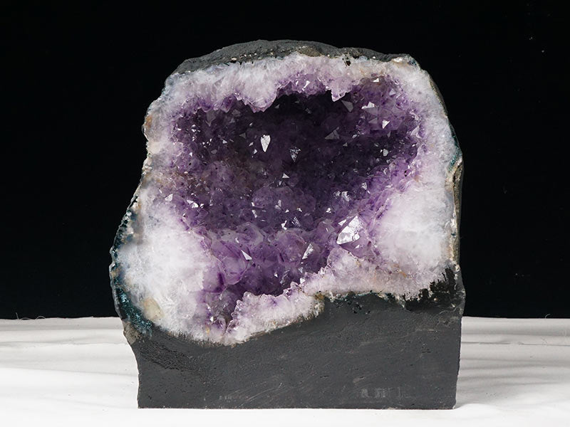 10.3Kg アメジストドーム ブラジル産 原石 置物 アメジスト ドーム amethyst ジオード 一点物 174-1855