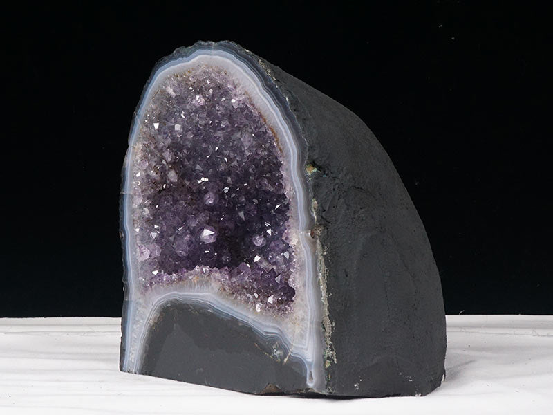 7.9Kg アメジストドーム ブラジル産 原石 置物 アメジスト ドーム amethyst ジオード 一点物 174-1857