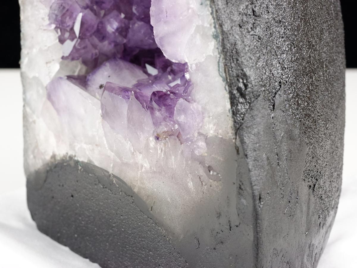 7.4Kg アメジストドーム ブラジル産 原石 置物 アメジスト ドーム amethyst ジオード 一点物 174-1858