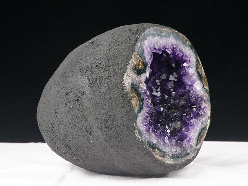 2.4Kg アメジストドーム ウルグアイ産 アメジスト サークルジオード 原石 amethyst 一点物 174-1975