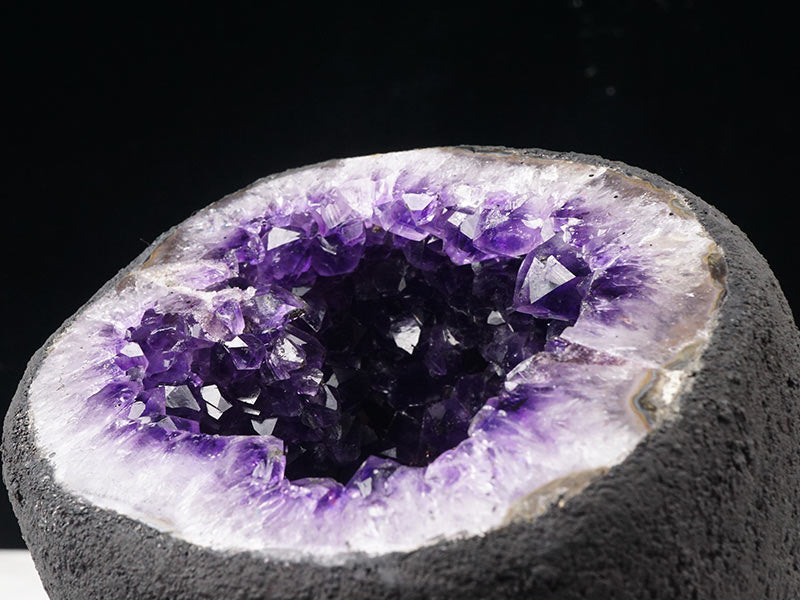 2Kg アメジストドーム ウルグアイ産 アメジスト サークルジオード 原石 amethyst 一点物 174-1976