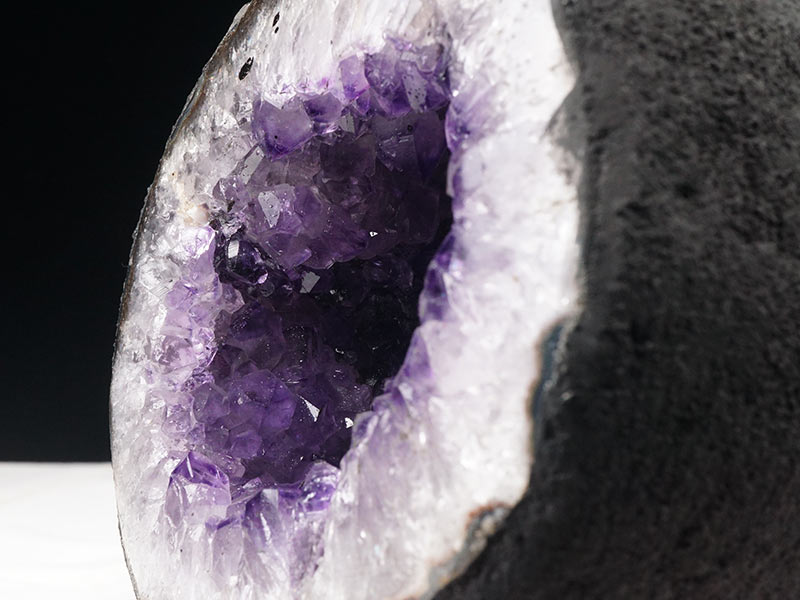 2Kg アメジストドーム ウルグアイ産 アメジスト サークルジオード 原石 amethyst 一点物 174-1977