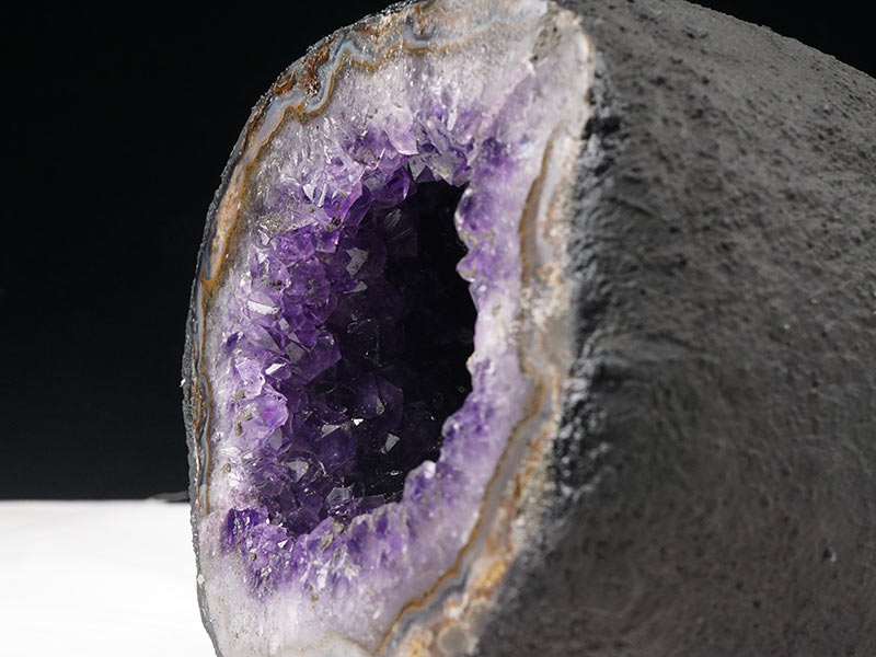 1.8Kg アメジストドーム ウルグアイ産 アメジスト サークルジオード 原石 amethyst 一点物 174-1981