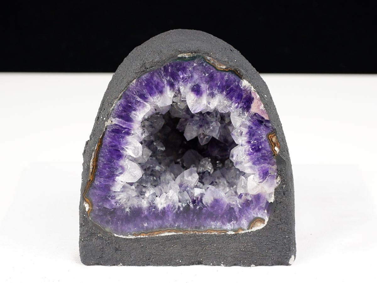 アメジストドーム 1Kg ウルグアイ産 ジオード カペーラ amethyst 一点物 174-2191