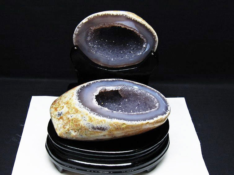 1.1Kg トレジャーメノウ アゲート 台座付属 原石 置物 一点物 175-1384