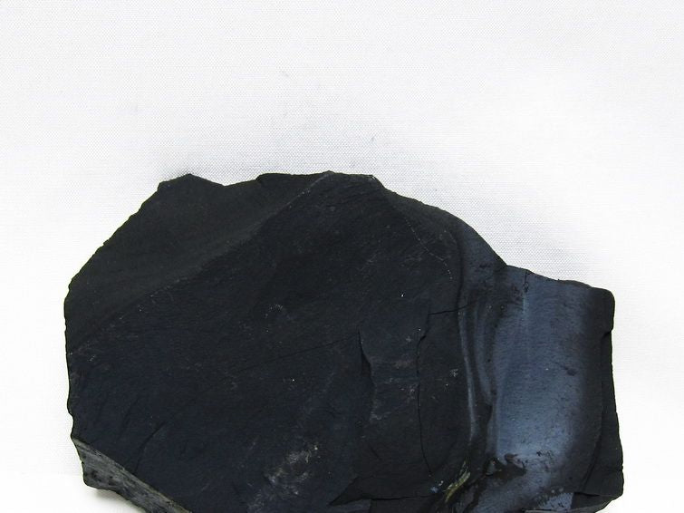 ブラックシリカ 原石 一点物 181-4424
