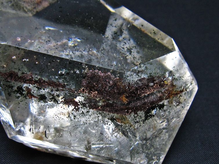 グリーンファントム 原石 ファントムクォーツ 一点物 181-4660