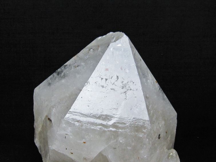 1.9Kg 水晶 原石 台座付属 一点物 181-5605