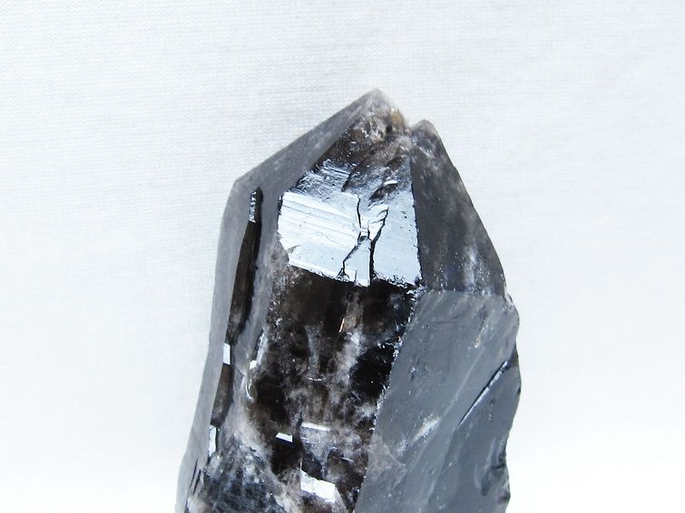 モリオン 黒水晶 原石 山東省産 一点物 181-5657