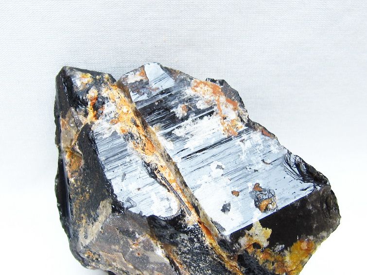 モリオン 黒水晶 原石 山東省産 一点物 181-5661