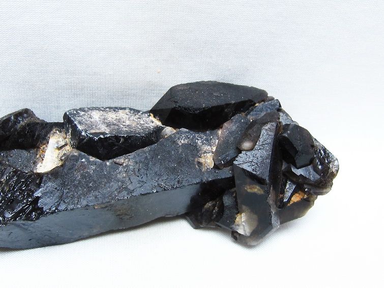 モリオン 黒水晶 原石 山東省産 一点物 181-5750
