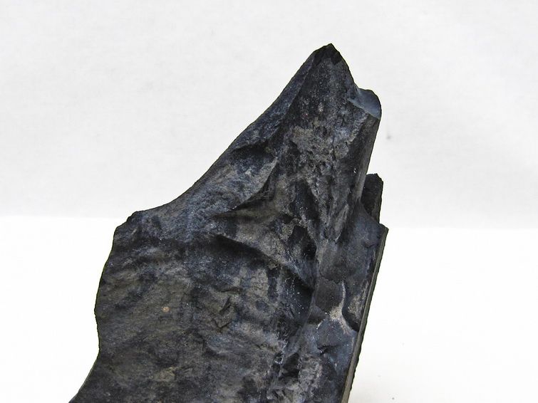 ブラックシリカ 原石 一点物 181-5775