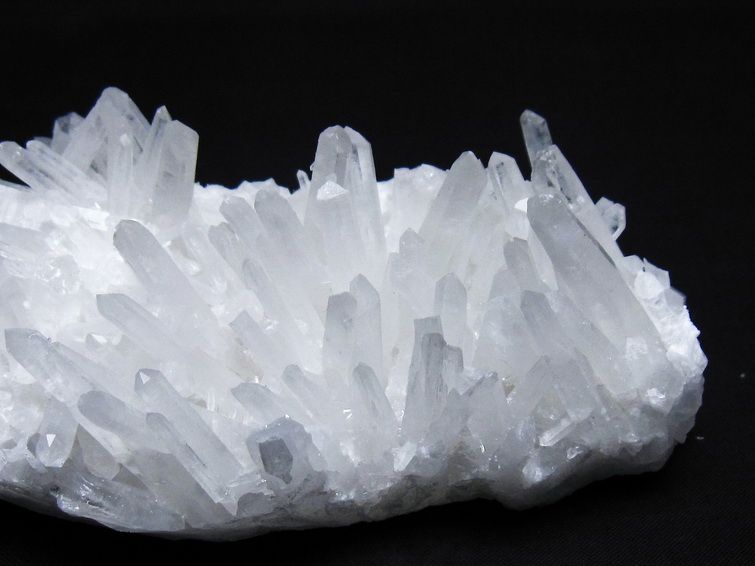 水晶 クラスター 四川省産 水晶 原石 一点物 182-6408