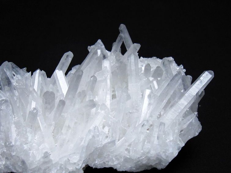 水晶 クラスター 四川省産 水晶 原石 一点物 182-6409