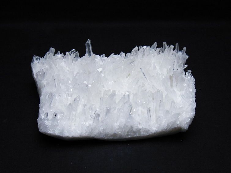 1Kg 水晶 クラスター 四川省産 水晶 原石 一点物 182-6413