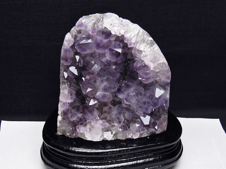 1.7Kg アメジスト クラスター ウルグアイ産 アメジスト 原石 amethyst 台座付属 一点物 182-6998