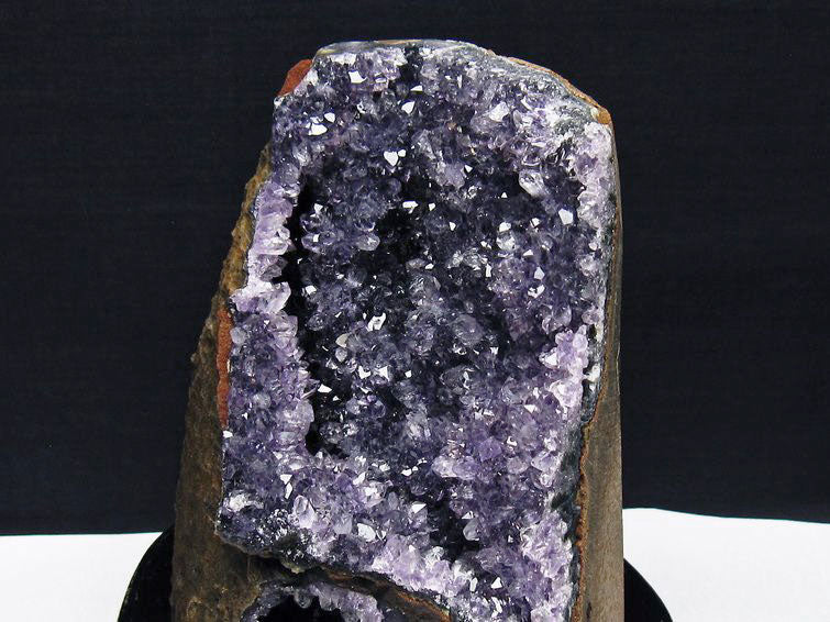 1.3Kg アメジスト クラスター ウルグアイ産 アメジスト 原石 amethyst 台座付属 花型 一点物 182-7079