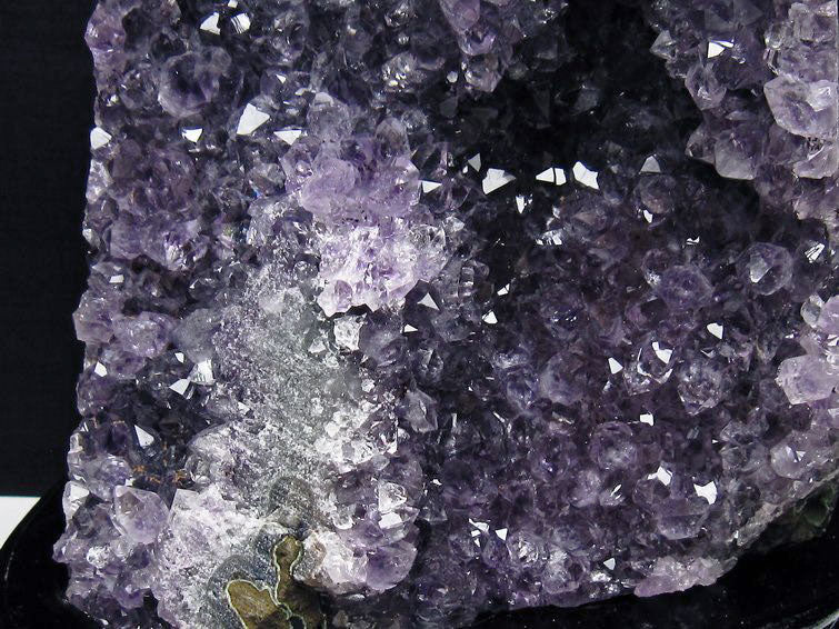 1.9Kg アメジスト クラスター ウルグアイ産 アメジスト 原石 amethyst 台座付属 花型 一点物 182-7089