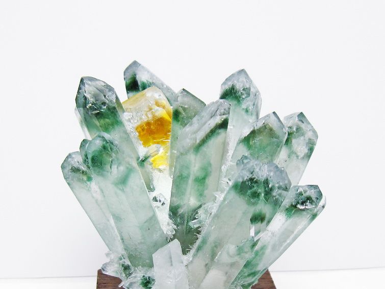 緑水晶 クラスター 原石 置物 台座付属 一点物 182-7343