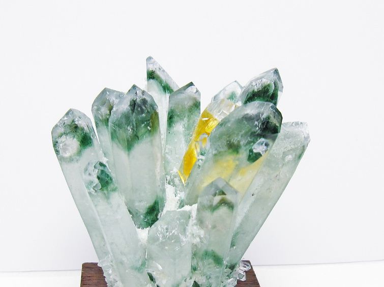 緑水晶 クラスター 原石 置物 台座付属 一点物 182-7343