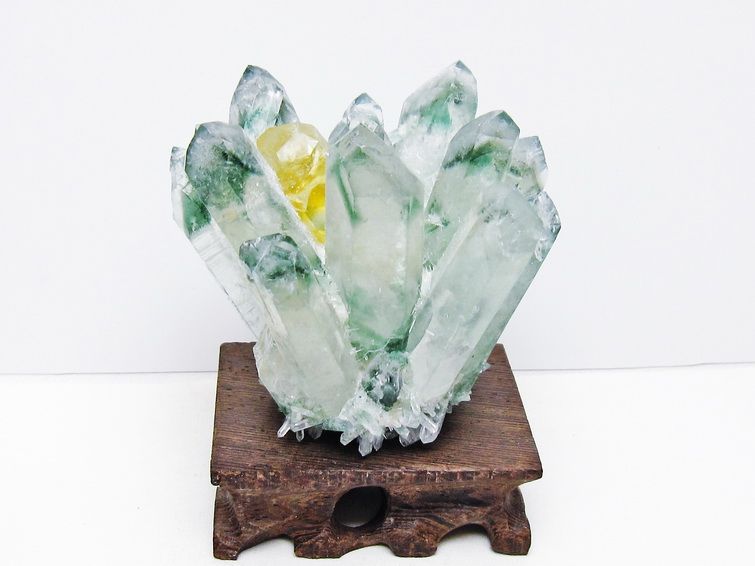緑水晶 クラスター 原石 置物 台座付属 一点物 182-7345