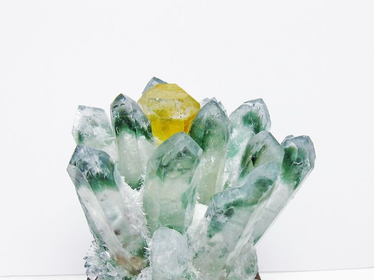 緑水晶 クラスター 原石 置物 台座付属 一点物 182-7352