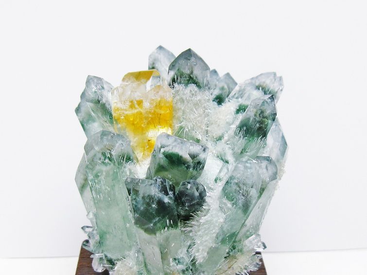 緑水晶 クラスター 原石 台座付属 一点物 182-7363