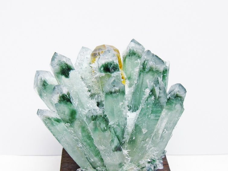 緑水晶 クラスター 原石 台座付属 一点物 182-7368