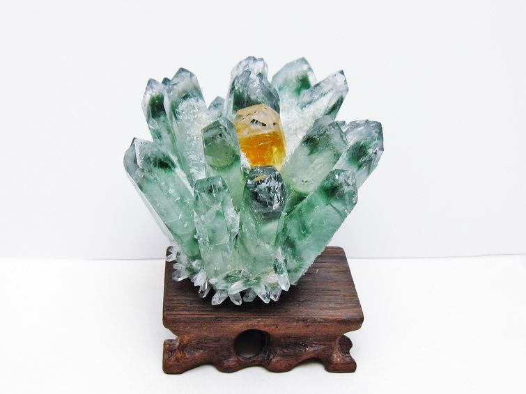 緑水晶 クラスター 原石 台座付属 一点物 182-7373