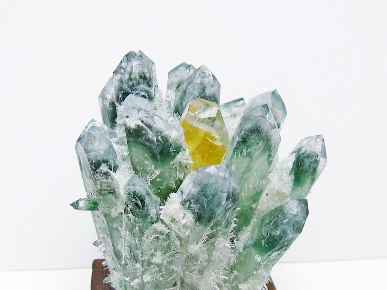 緑水晶 クラスター 原石 台座付属 一点物 182-7377
