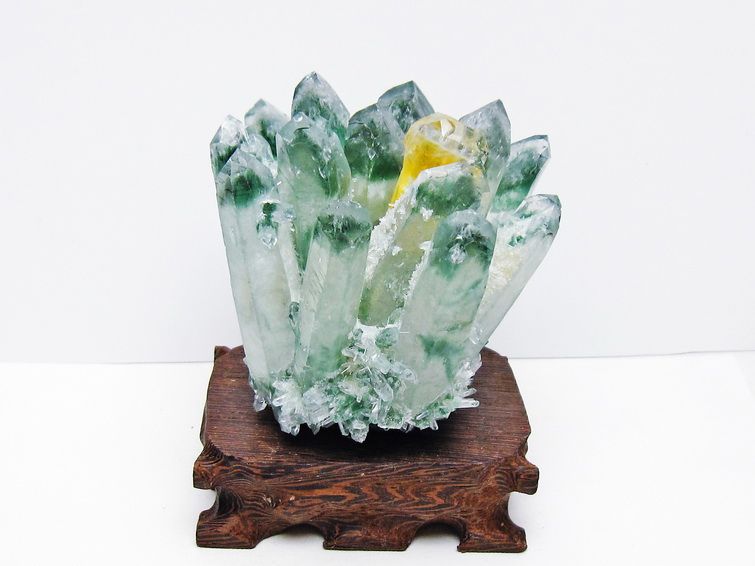 緑水晶 クラスター 原石 台座付属 一点物 182-7379