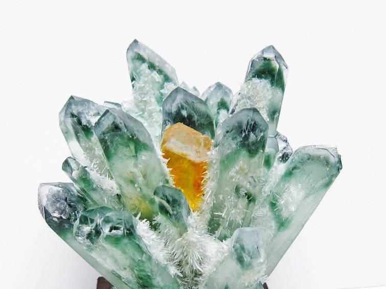緑水晶 クラスター 原石 台座付属 一点物 182-7380