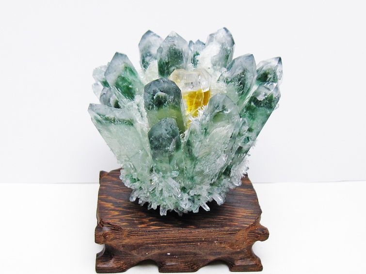 緑水晶 クラスター 原石 台座付属 一点物 182-7384