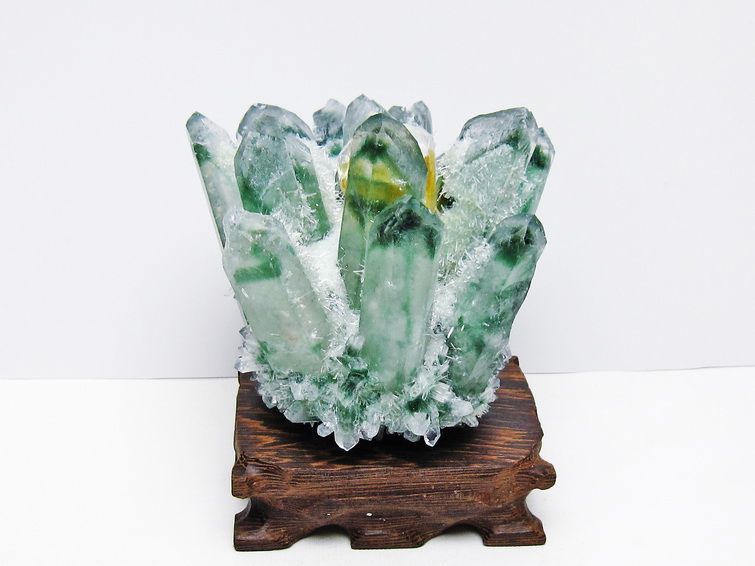 緑水晶 クラスター 原石 台座付属 一点物 182-7385