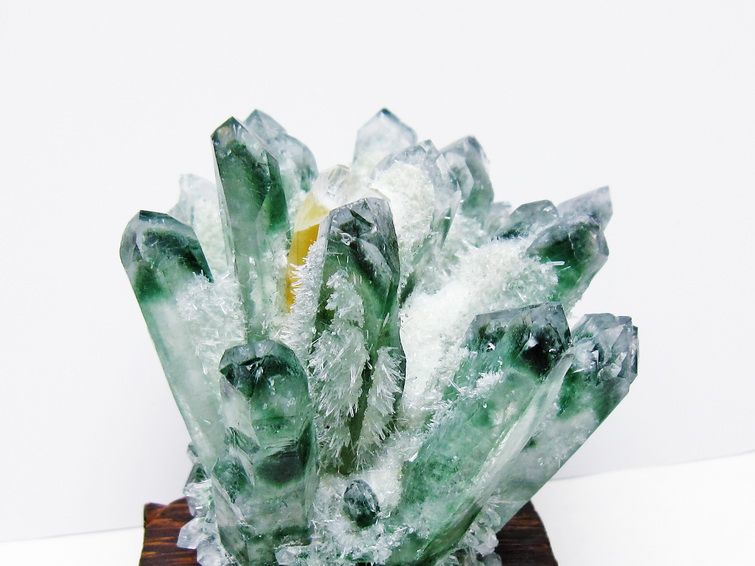 緑水晶 クラスター 原石 台座付属 一点物 182-7385