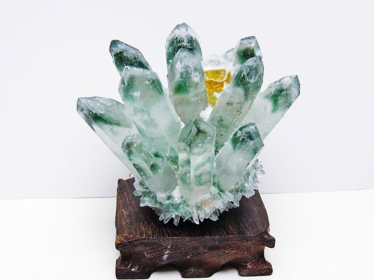 緑水晶 クラスター 原石 台座付属 一点物 182-7390