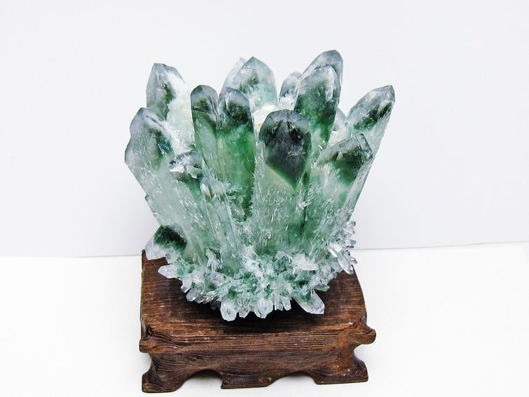 緑水晶 クラスター 原石 台座付属 一点物 182-7397