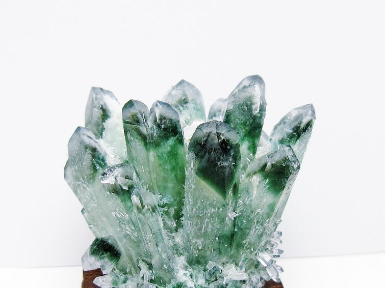 緑水晶 クラスター 原石 台座付属 一点物 182-7397