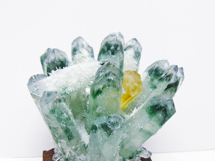 緑水晶 クラスター 原石 台座付属 一点物 182-7399
