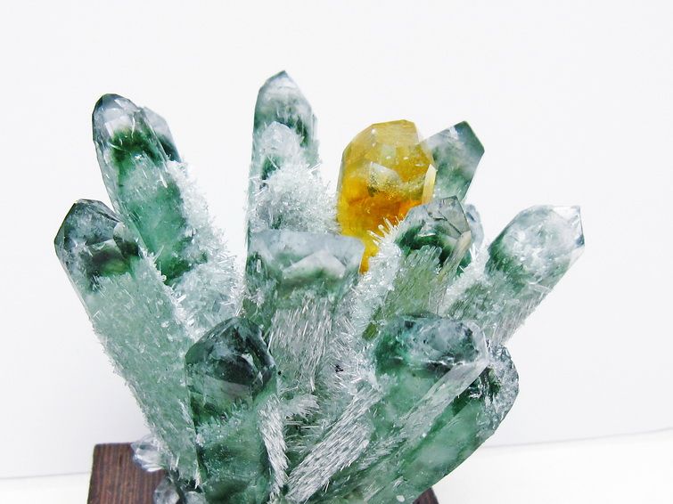 緑水晶 クラスター 原石 台座付属 一点物 182-7422