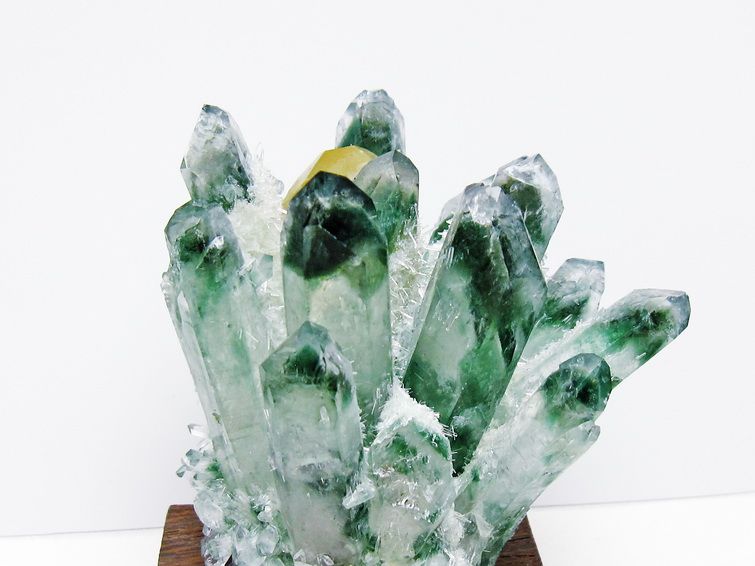 緑水晶 クラスター 原石 台座付属 一点物 182-7446