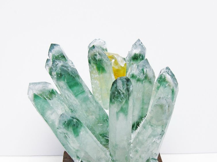 緑水晶 クラスター 原石 台座付属 一点物 182-7447